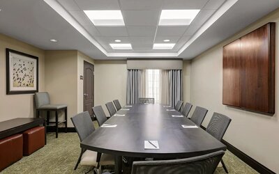 Professional meeting room at Staybridge Suites Washington D.C.- Greenbelt.