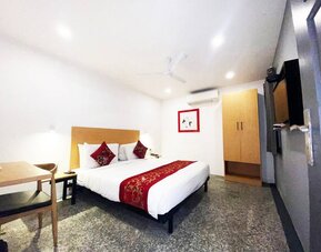 Hotel Golden Saffron