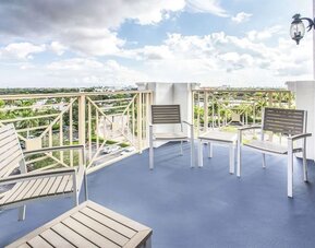 Hilton Garden Inn Palm Beach Gardens