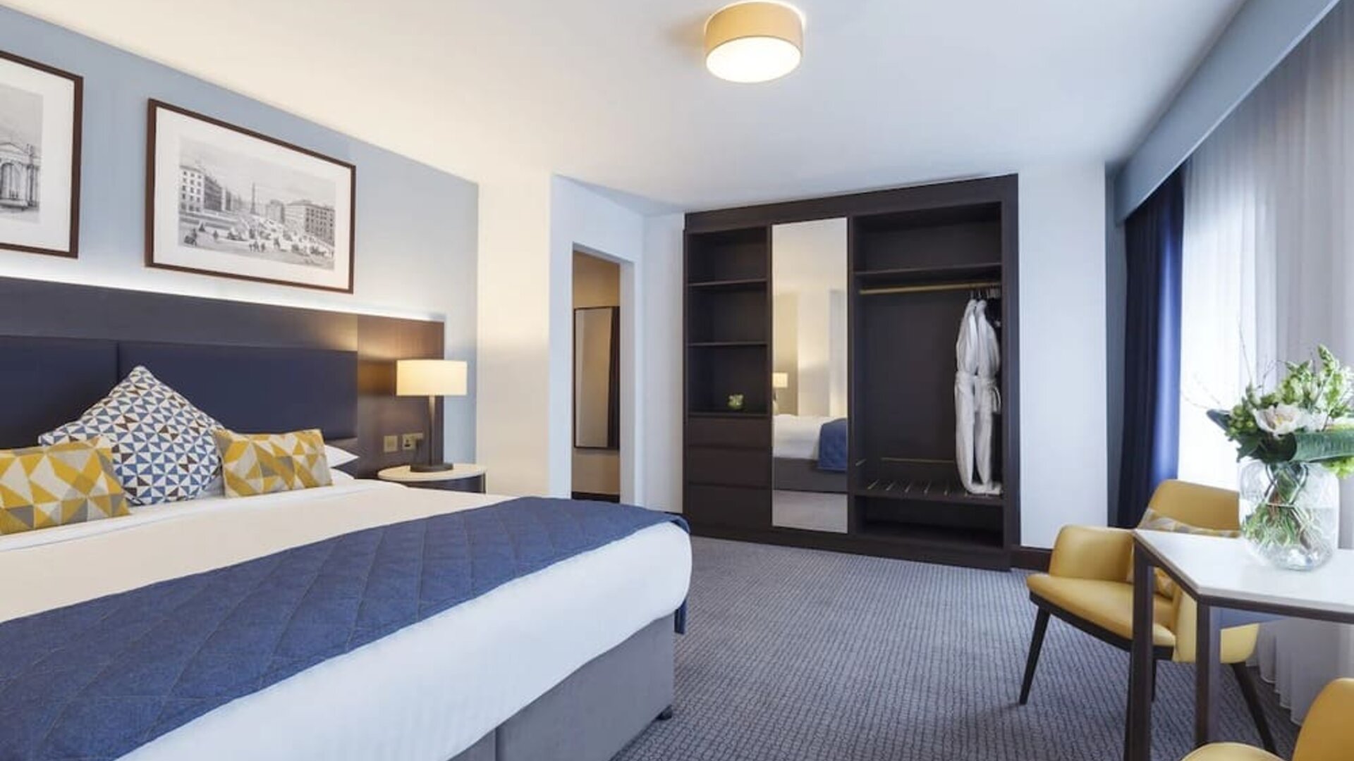 Spacious delux king room at Temple Bar Hotel.