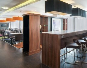 Dining area perfect for coworking at Hampton By Hilton Birmingham Broad Street.