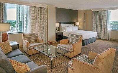 Day use suite with lounge area at Hilton Minneapolis.