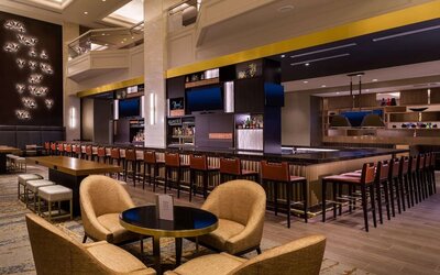Hotel bar and lounge area at Hilton Minneapolis.