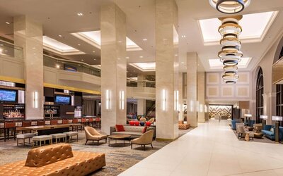 Lobby lounge at Hilton Minneapolis.