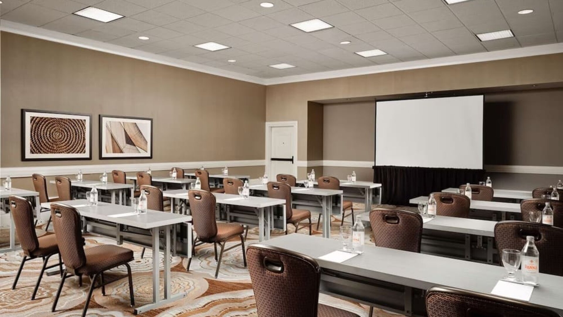 Meeting rooms available at Sonesta Redondo Beach & Marina.