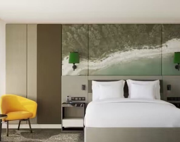 Day use room with natural light at DoubleTree By Hilton Lagoa Azores.