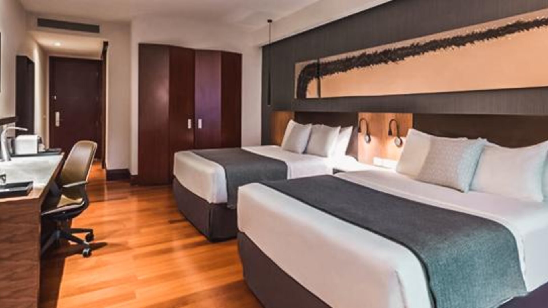 NH Collection Guadalajara Providencia