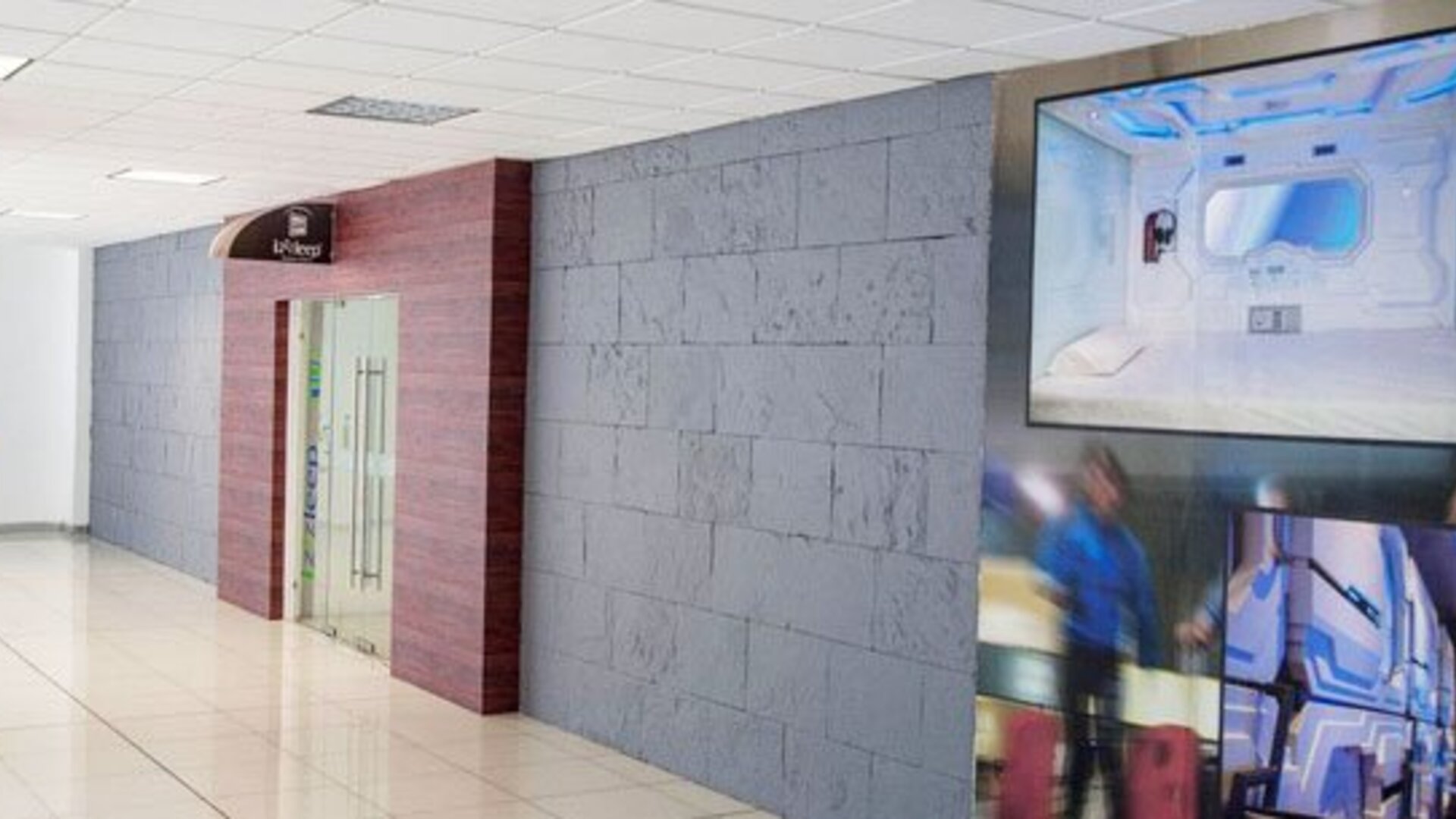 Izzzleep Aeropuerto Terminal I