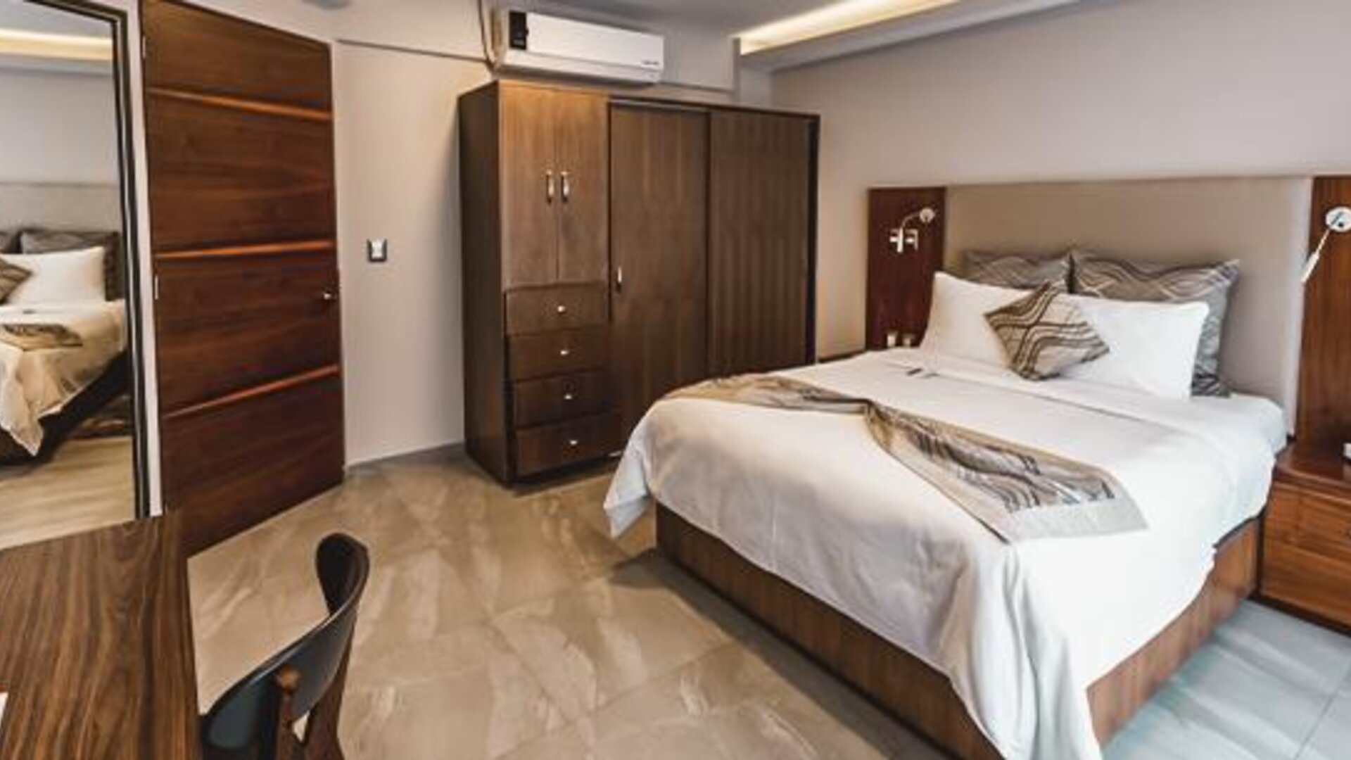 JTowers Hotel Boutique