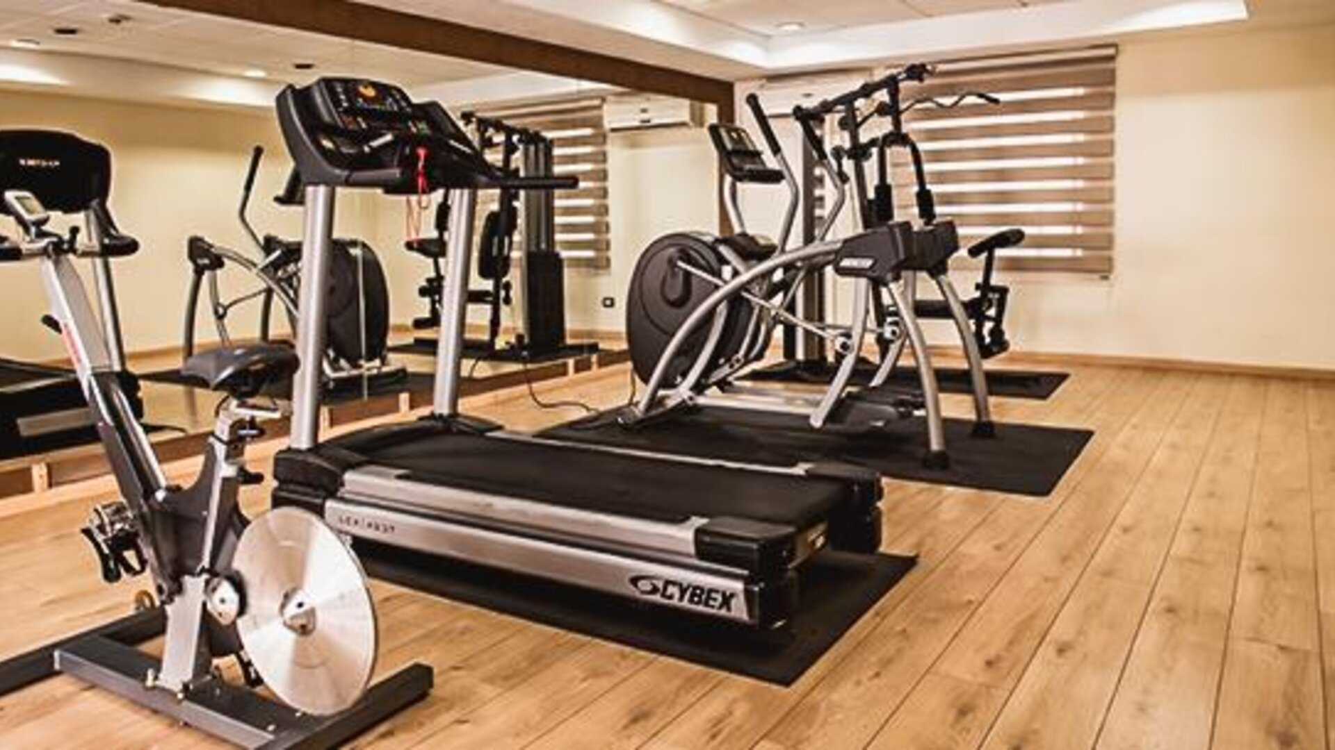 Best Western Plus Monterrey Colón