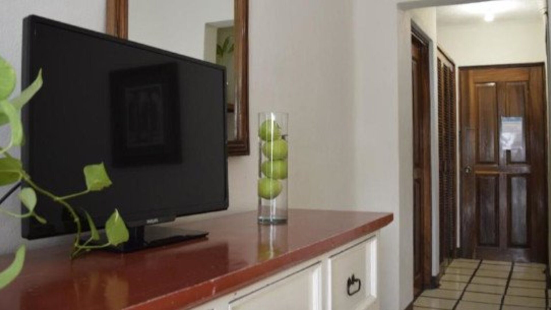 Puerto De Luna Pet Friendly & Family Suites