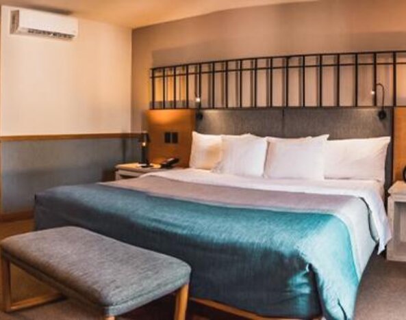 Hacienda Jurica By Brisas