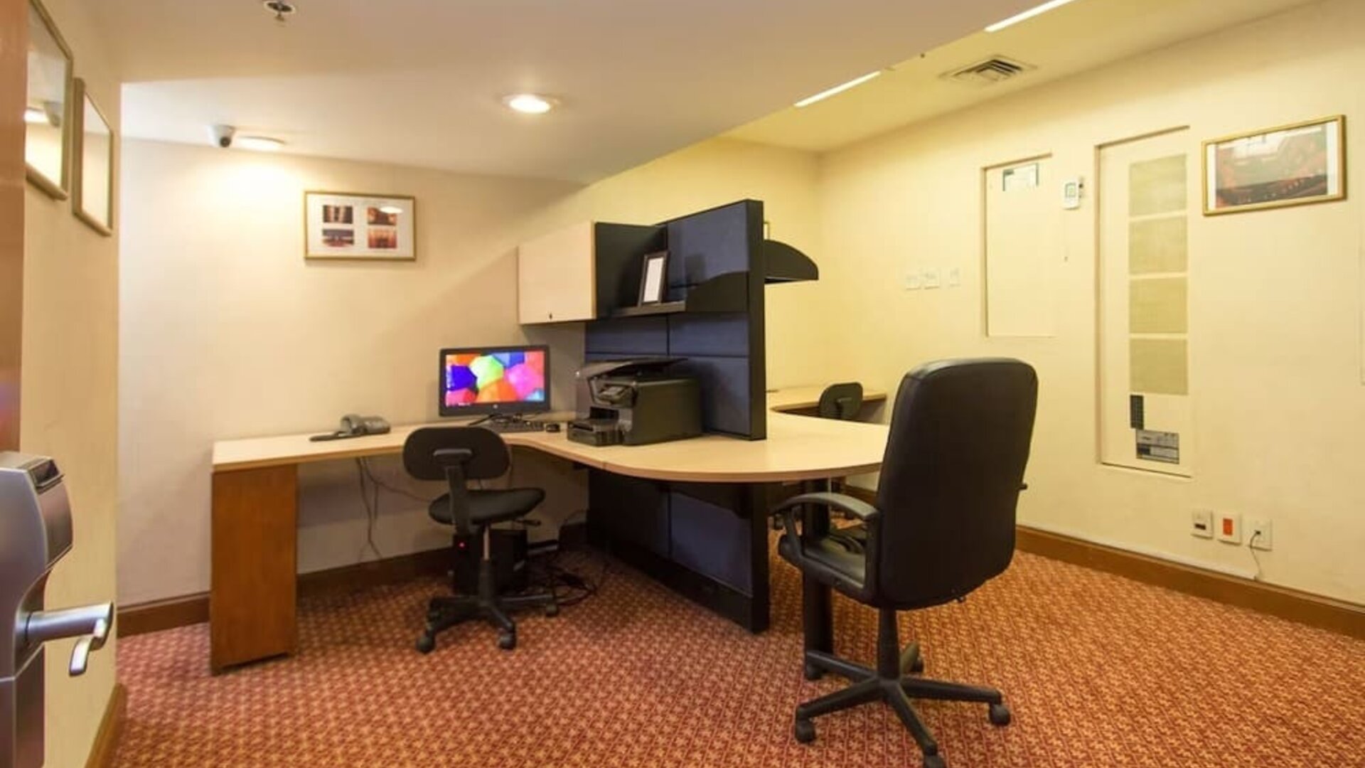 Business center at Gran Hotel de la Ciudad de México.