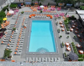 Capitol Skyline Hotel