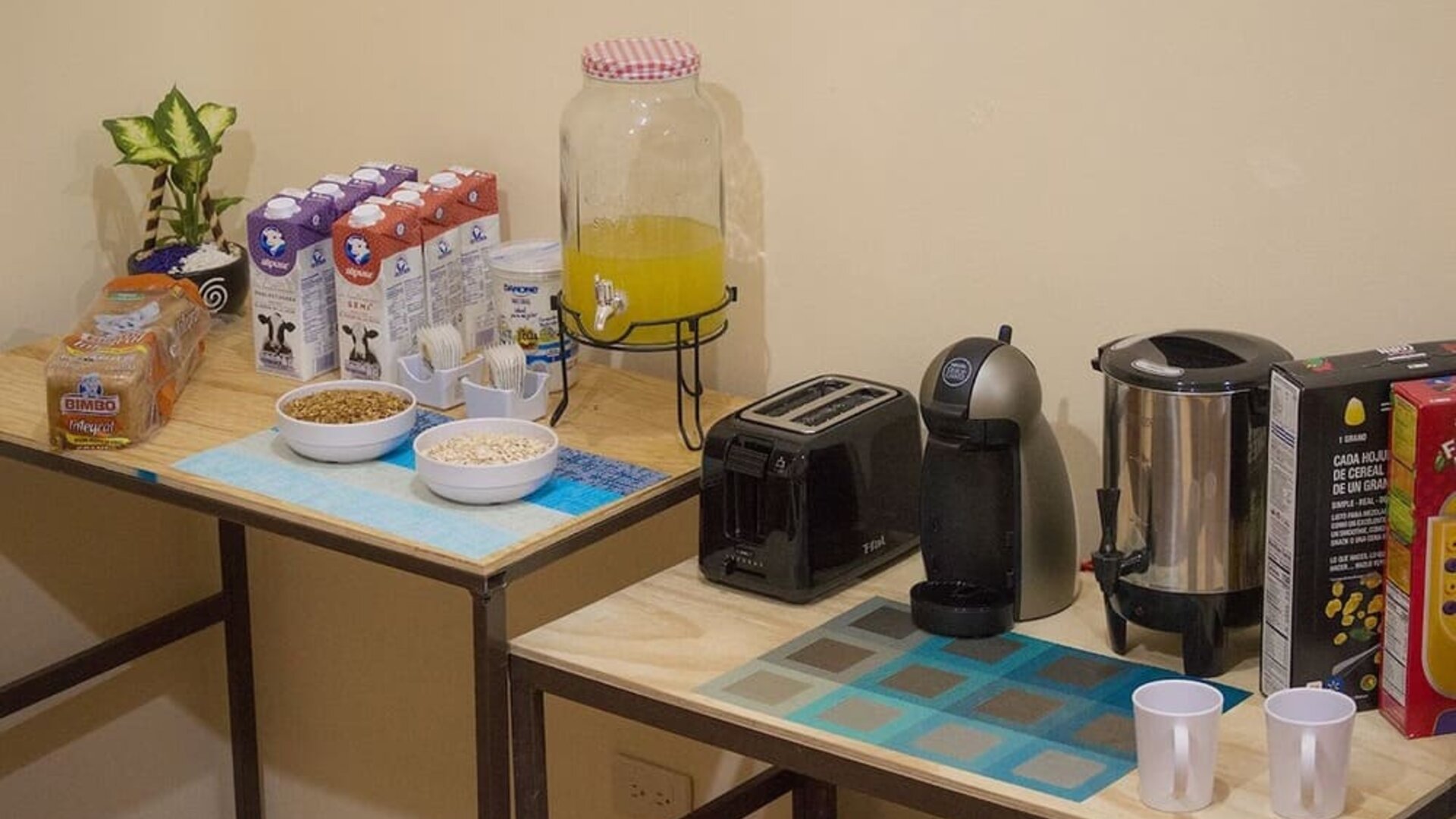 Breakfast at Casa María Hostal.