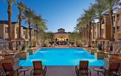 Luxurious outdoor pool at Sonesta Suites Scottsdale Gainey Ranch.