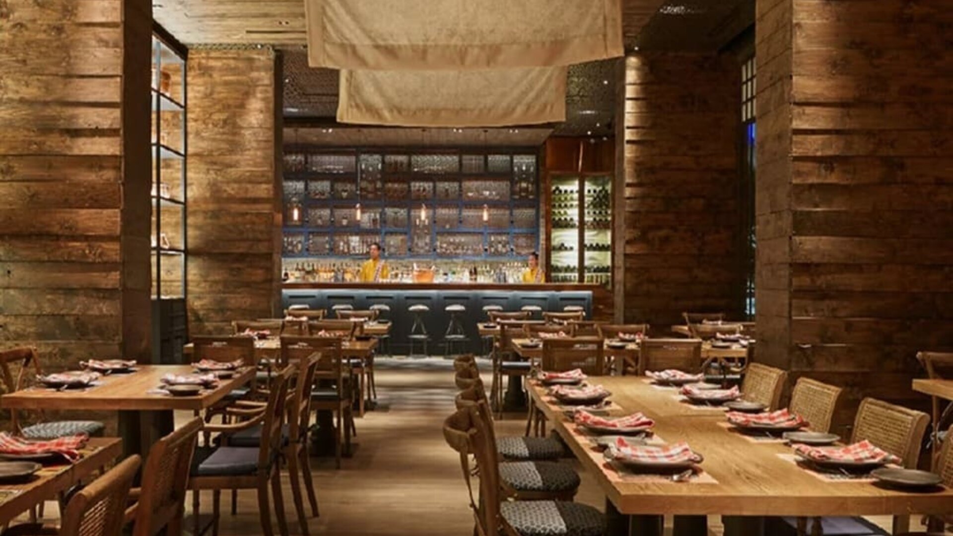 Dining room at Fraser Suites Sukhumvit, Bangkok.