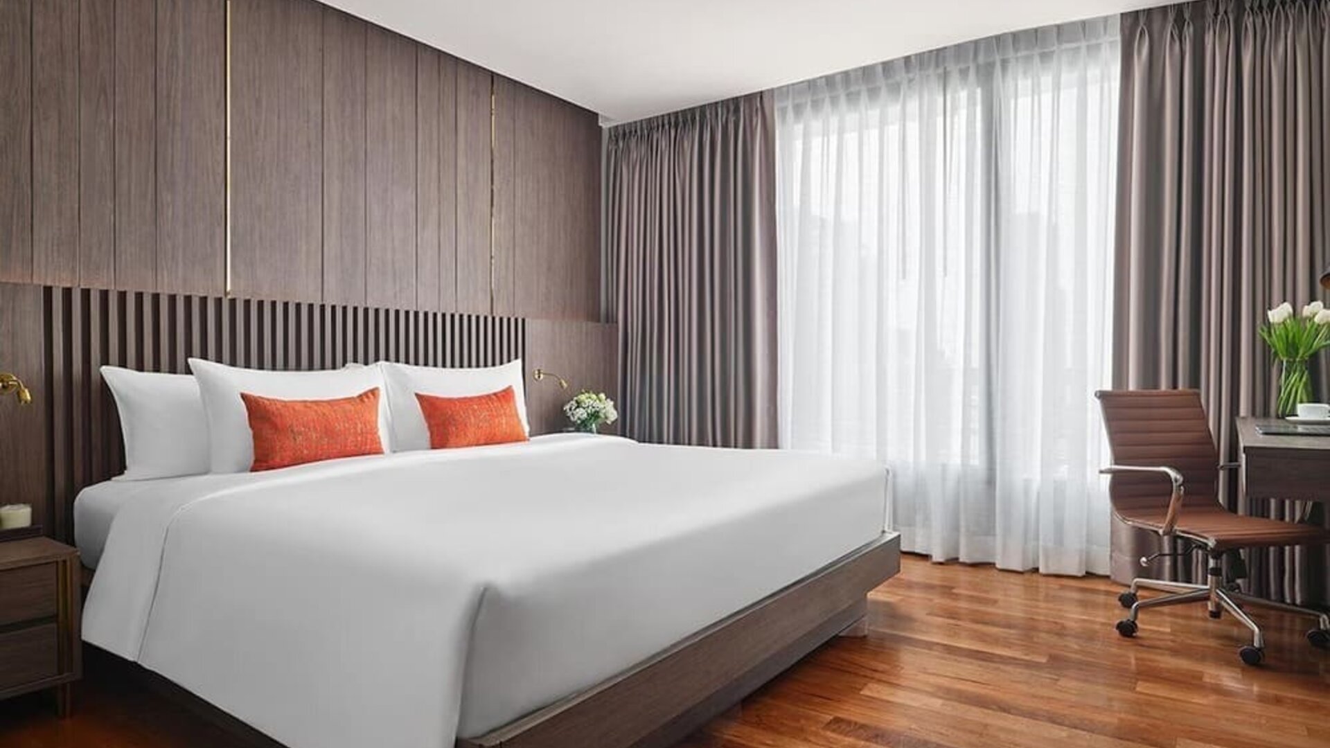 Day use room with natural light at Fraser Suites Sukhumvit, Bangkok.