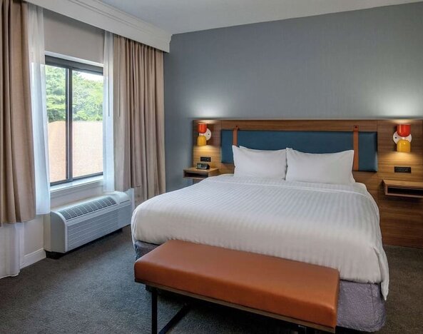 Day use room at Sonesta Select Boston Foxborough Mansfield.