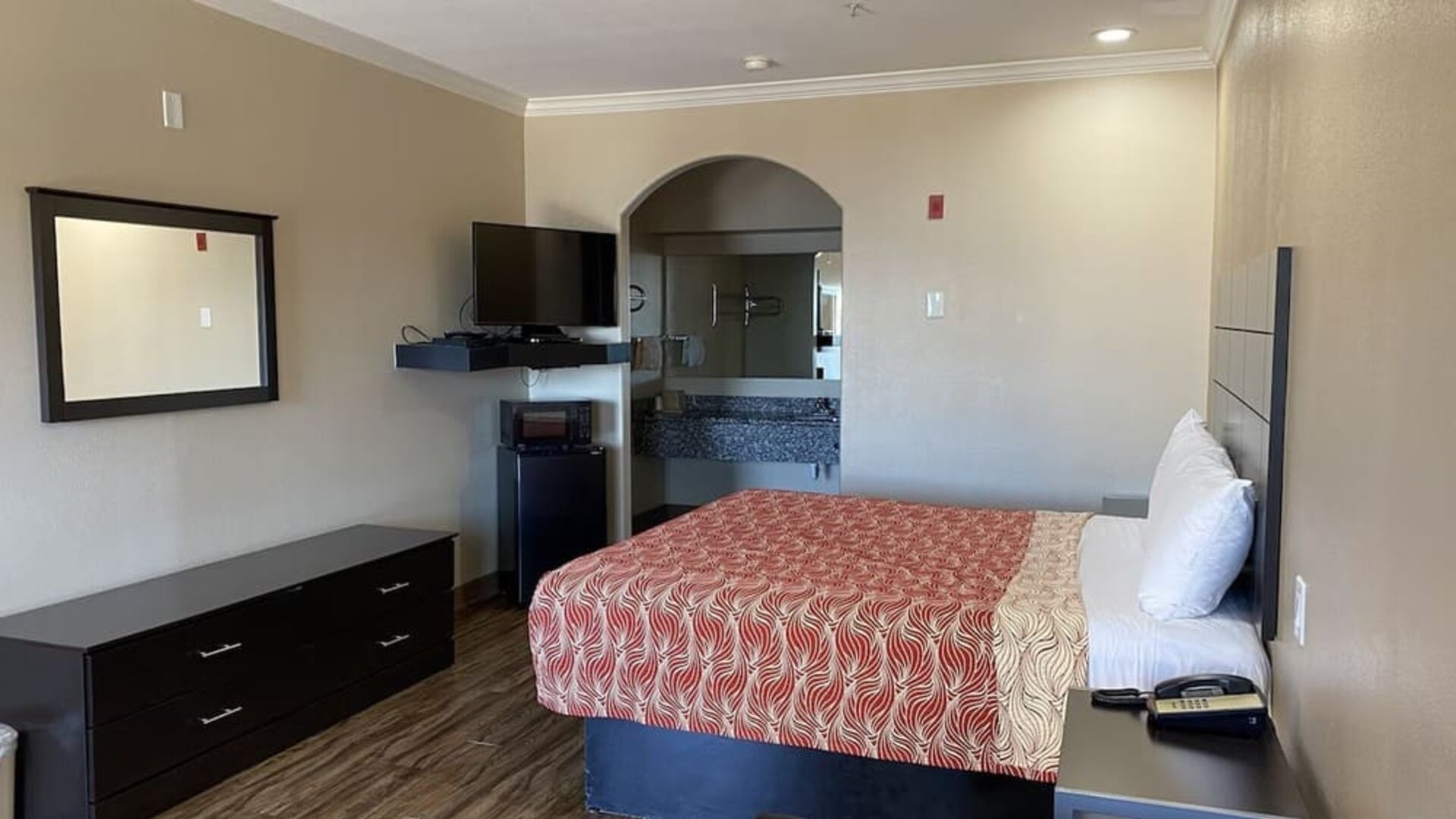 Delux king at Palace Inn Westheimer.
