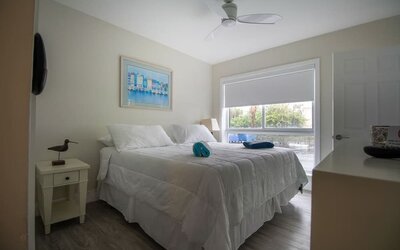 Day use room at Shore View Hotel.