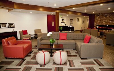 Lounge and coworking space at La Hacienda San Jose Silicon Valley.