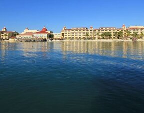 All Ritmo Cancún & Waterpark