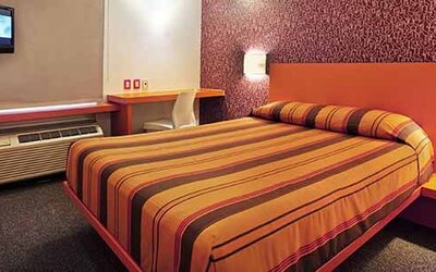 City Express Junior Toluca Aeropuerto