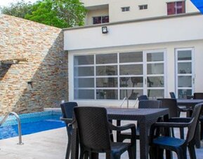 Hotel Continental Plaza