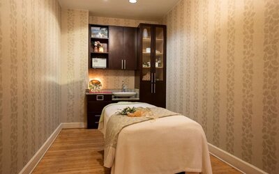 Spa and massage available at Embassy Suites By Hilton Deerfield Beach Resort & Spa.