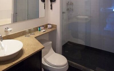 Hotel 104 Art Suites