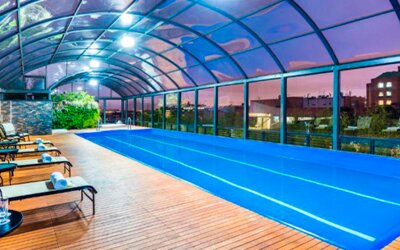 Cosmos 100 & Centro De Convenciones