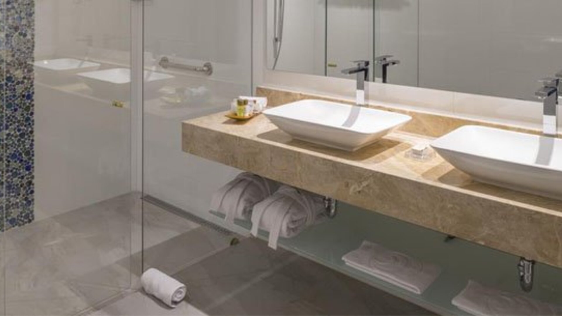 Hotel El Dorado Bogota