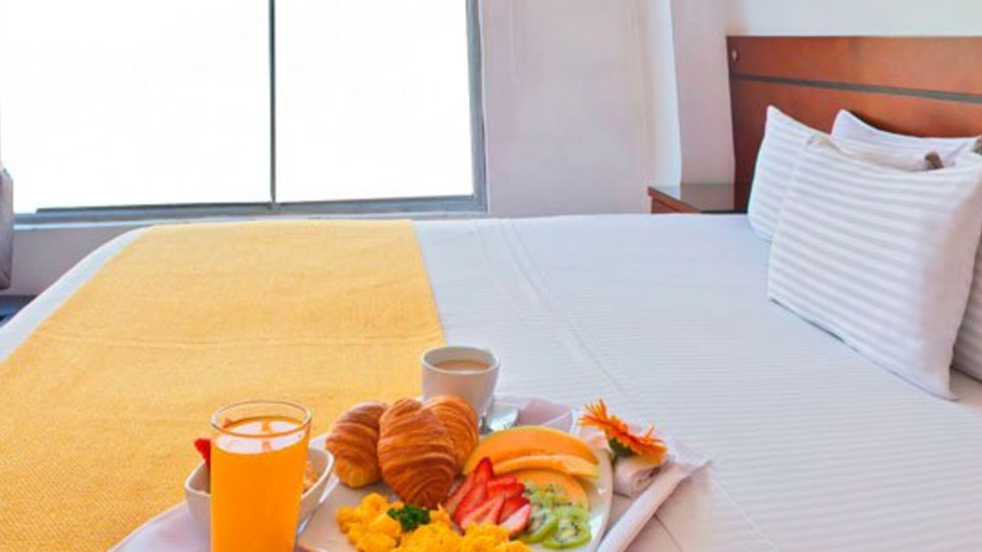 Hotel Dorado Gold