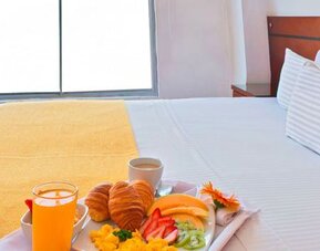 Hotel Dorado Gold