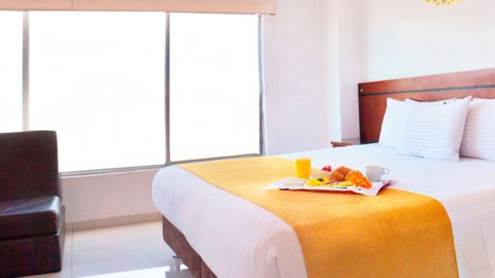 Hotel Dorado Gold