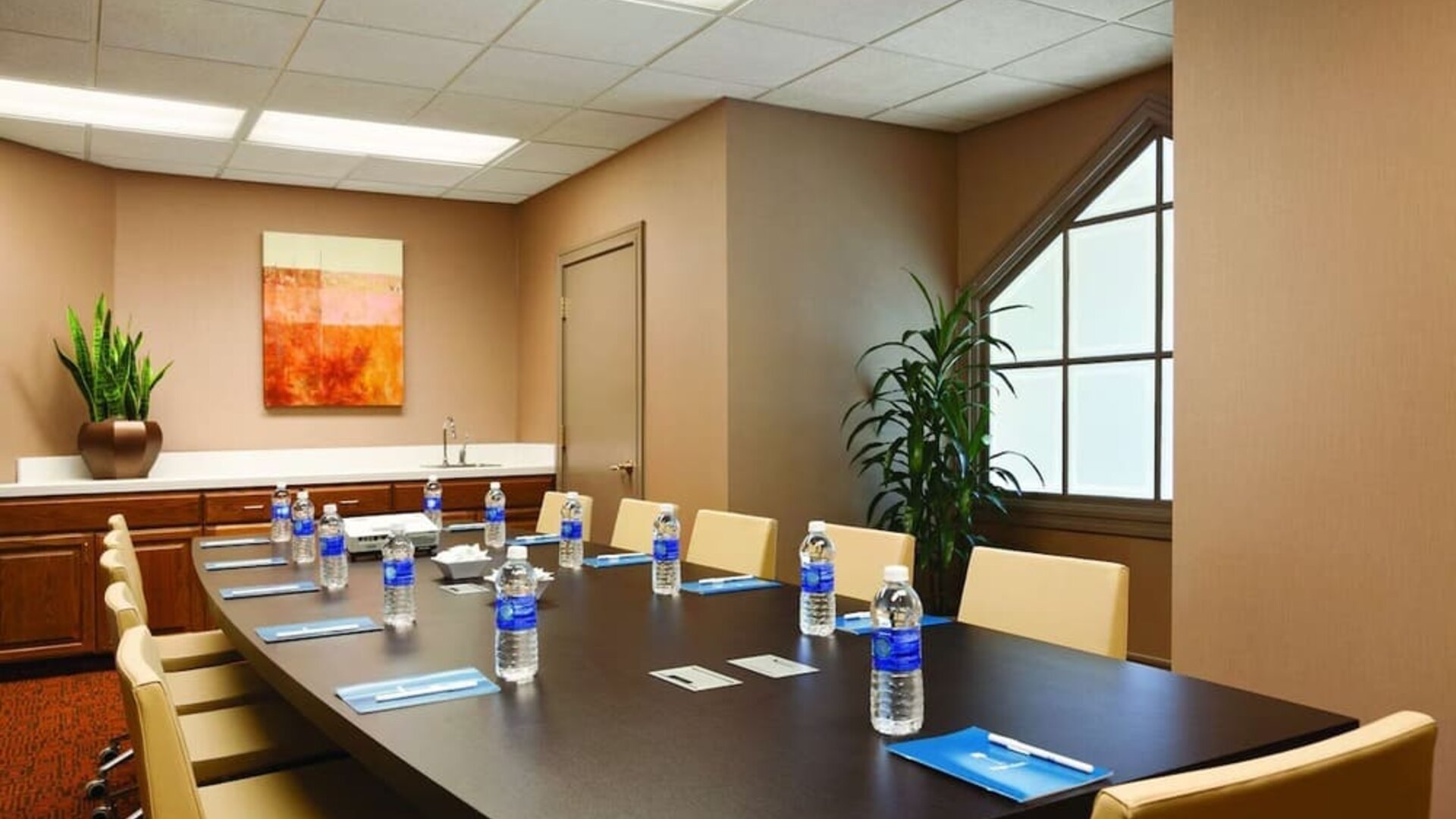 Meeting room at Hyatt House Pleasanton.
