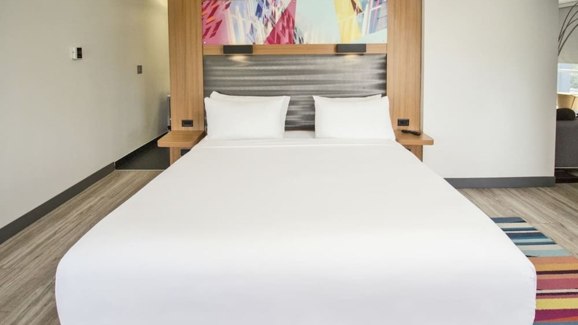 Romantic king room at Aloft Miami Doral.
