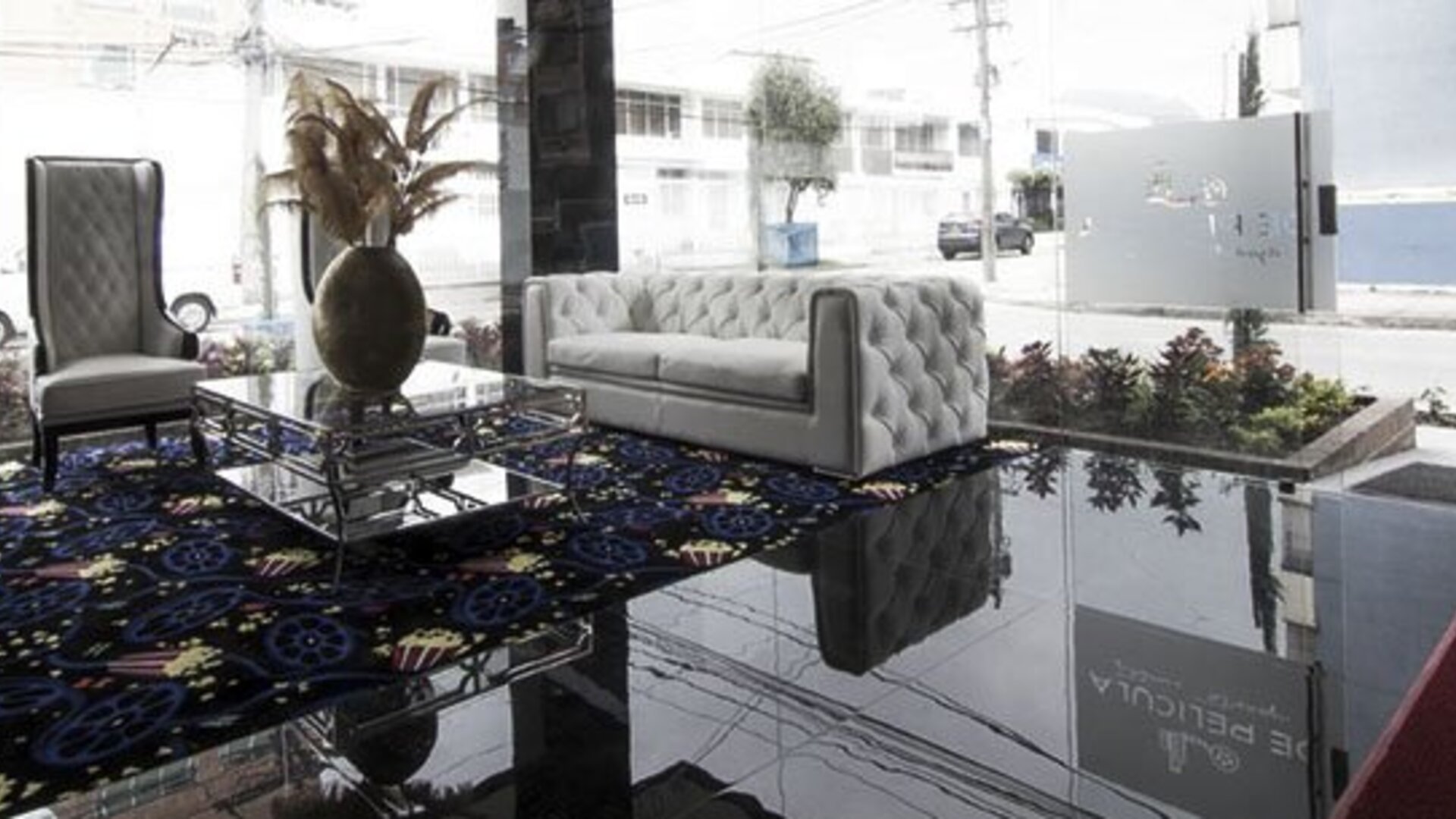 De Película Aparta Suites