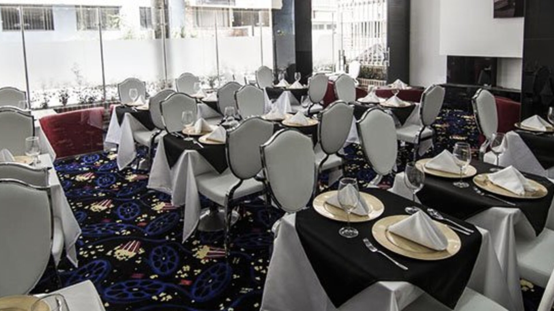 De Película Aparta Suites