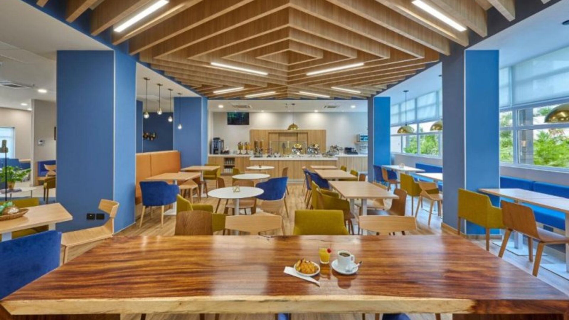 City Express Plus By Marriott Cancún Aeropuerto Riviera