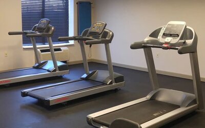 Fitness center at Country Inn & Suites By Radisson, BWI Airport.