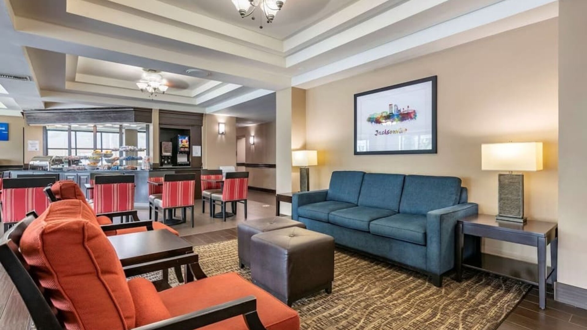 Lounge and lobby at Comfort Suites Baymeadows Near Butler Blvd.