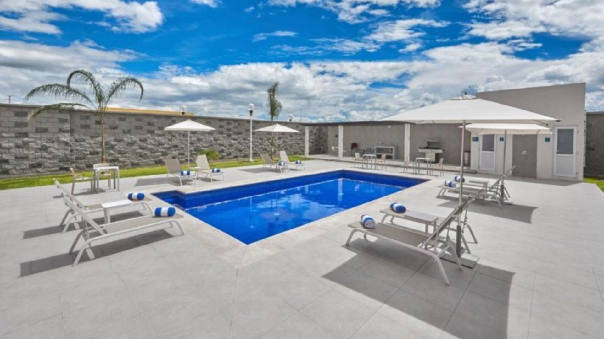 City Express Suites by Marriott Silao Aeropuerto