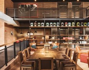 The Artisan D.C Hotel, Autograph Collection