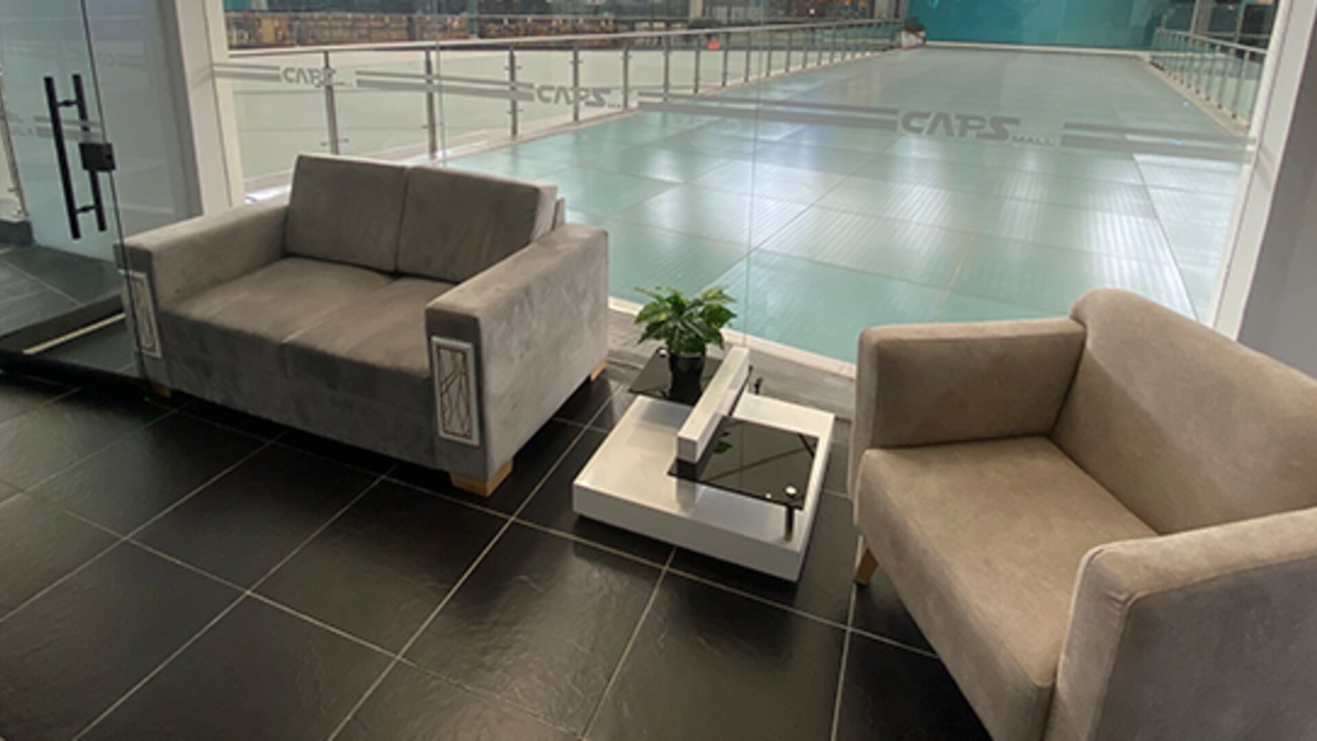 Hotel Hostal Caps Mall