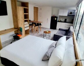 Toscana Loft Apartasuites