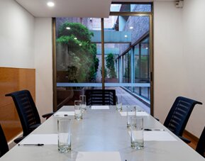 Hotel Madisson Inn Luxury By GEH Suites