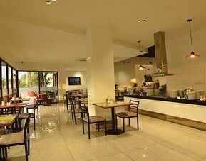 Torre De Cali Plaza Hotel