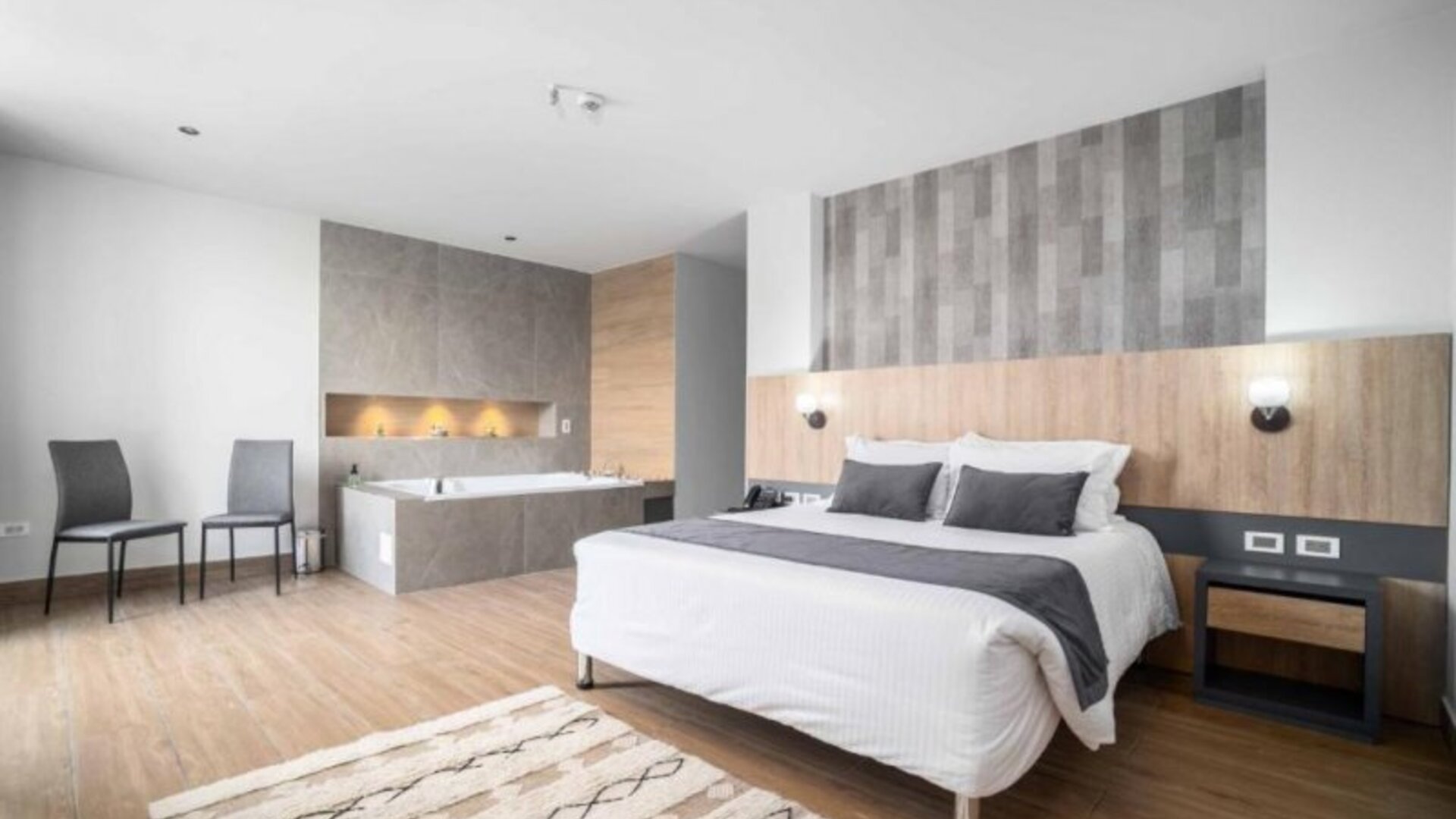 Hotel Plaza del Lili